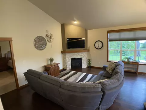 3149 W Ryegrass Dr, Appleton, WI 54913 photo 11