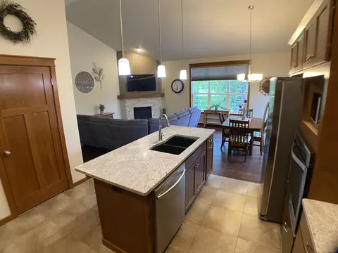 3149 W Ryegrass Dr, Appleton, WI 54913 photo 9