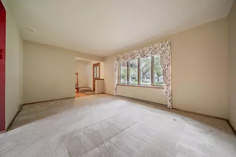 924 W Lindbergh St, Appleton, WI 54914 photo 3