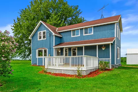 7733 S State Highway 186, Arpin, WI 54410