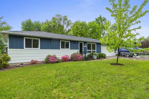 1107 E Lieg Ave, Shawano, WI 54166