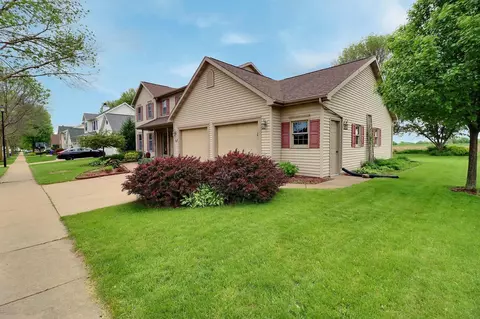 1601 E Wyndmere Dr, Appleton, WI 54913 photo 32
