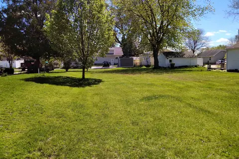 930 Shea Ave, Green Bay, WI 54303
