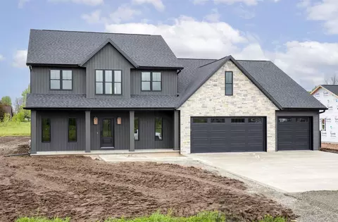 972 Autumn Joy Dr, De Pere, WI 54115