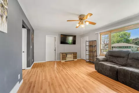624 S Christine St, Appleton, WI 54915 photo 2