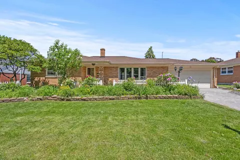 1510 Langlade Ave, Green Bay, WI 54304