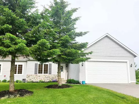 w7278 Waterway Drive, Fond Du Lac, WI 54937