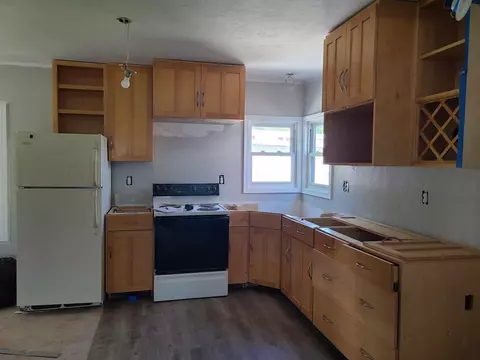 Kitchen - 1719 N Division St, Appleton, WI 54911 photo 2 of 2