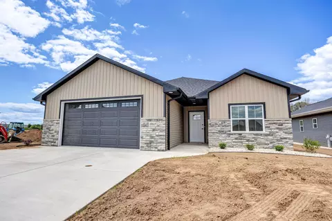 1263 Autumn Field Ln, De Pere, WI 54115