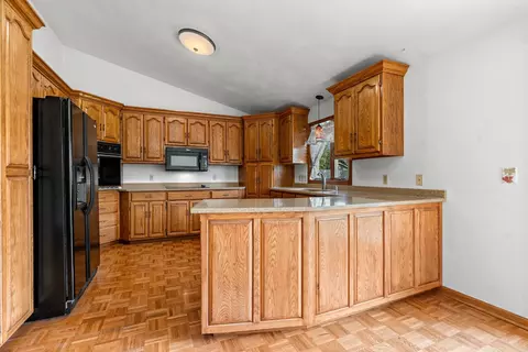 w2607 Ruby Court, Appleton, WI 54915 photo 9
