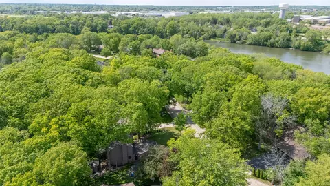 1730 N Briarcliff Dr, Appleton, WI 54915 photo 49