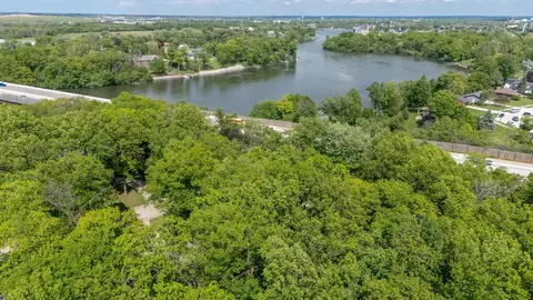 1730 N Briarcliff Dr, Appleton, WI 54915 photo 50