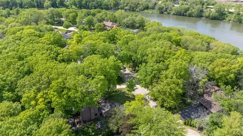 1730 N Briarcliff Dr, Appleton, WI 54915 photo 48