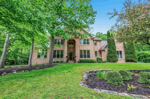 4318 Hilton Head Dr, Oneida, WI 54155