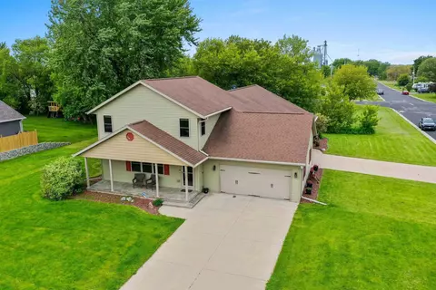 6756 Cascade Dr, Greenleaf, WI 54126