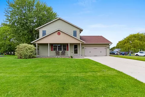 6756 Cascade Dr, Greenleaf, WI 54126 photo 3