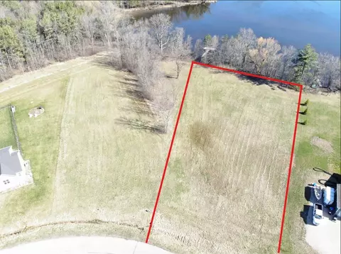 mill pond circle, Weyauwega, WI 54983