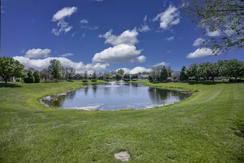 1576 Stanton Cir, Appleton, WI 54915 photo 8