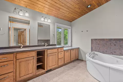 2 Reid Ct, Appleton, WI 54914 photo 36