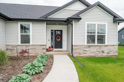 5333 N Amethyst Dr, Appleton, WI 54913 photo 4