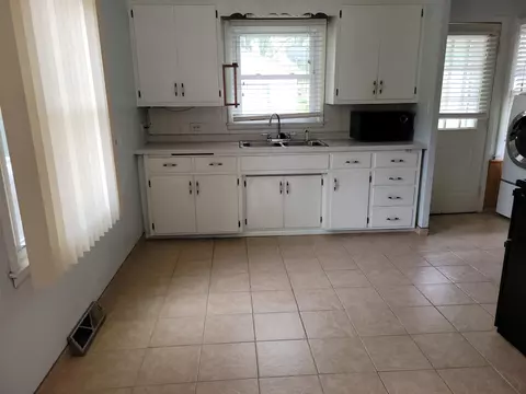 1905 E Melrose Ave, Appleton, WI 54911 photo 4