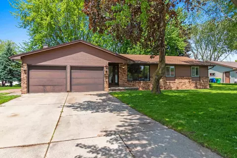 3381 Nautical Ave, Green Bay, WI 54311