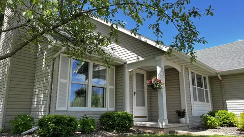 2019 S Matthias St, Appleton, WI 54915 photo 4
