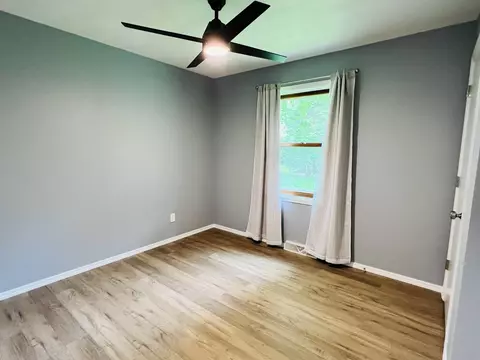 2019 S Matthias St, Appleton, WI 54915 photo 24