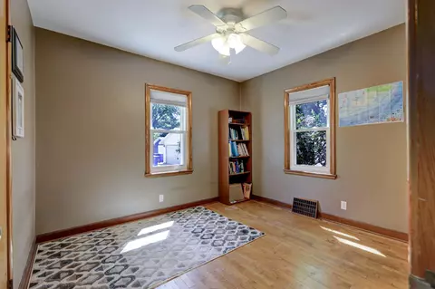 1015 W Hawes St, Appleton, WI 54914 photo 15