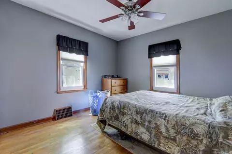 1015 W Hawes St, Appleton, WI 54914 photo 17
