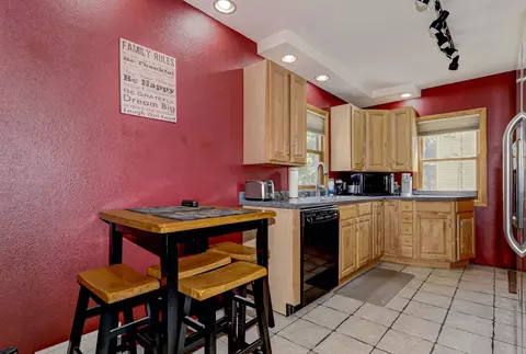 1015 W Hawes St, Appleton, WI 54914 photo 11