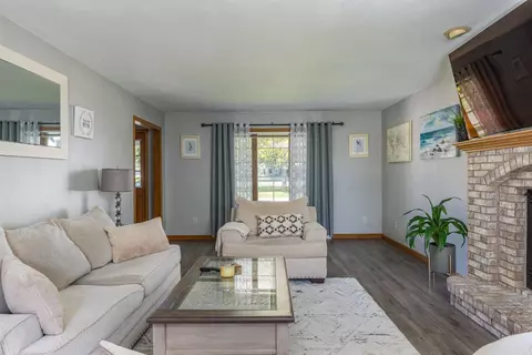1409 E Wyndmere Dr, Appleton, WI 54913 photo 6