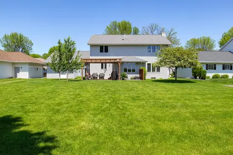 1409 E Wyndmere Dr, Appleton, WI 54913 photo 2