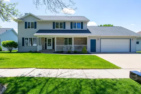 1409 E Wyndmere Dr, Appleton, WI 54913