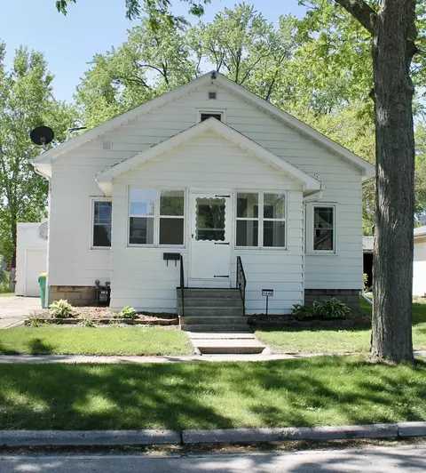 1646 Farlin Ave, Green Bay, WI 54302