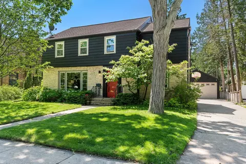807 W Prospect Ave, Appleton, WI 54914