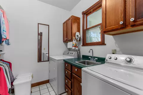 615 W 5th St, Appleton, WI 54911 photo 12