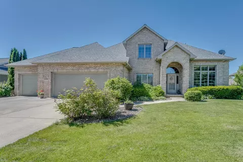 2134 Yahara Cir, De Pere, WI 54115