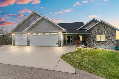 n6512 Hillview Road, Gresham, WI 54128