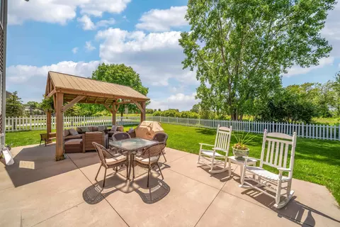 3217 S Solitude Ln, Appleton, WI 54915 photo 4