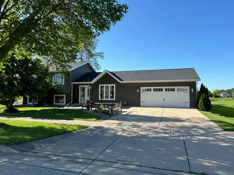 849 Grove St, Fond Du Lac, WI 54935