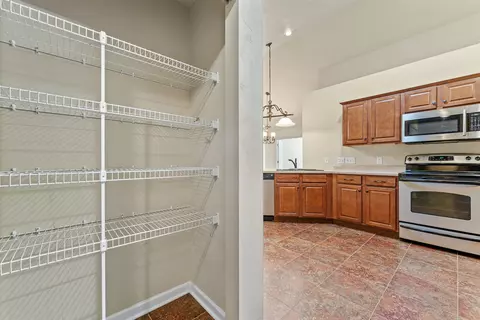 2414 E Tuscany Way, Appleton, WI 54913 photo 8