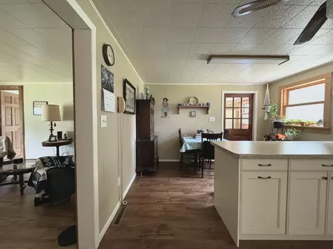 175 Arnold St, Berlin, WI 54923 photo 10