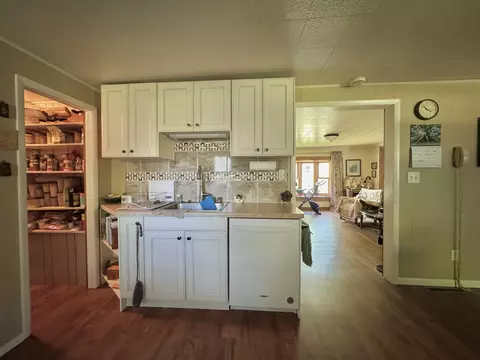 175 Arnold St, Berlin, WI 54923 photo 5