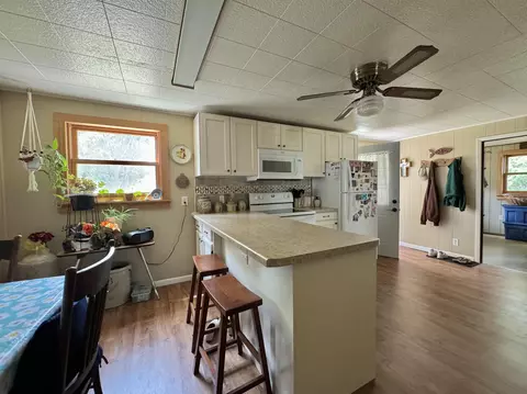 175 Arnold St, Berlin, WI 54923 photo 7