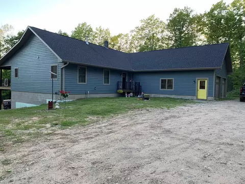 N4419 Camp Bell Road, Vulcan, MI 49892