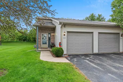 3216 Isaac Ln, Oshkosh, WI 54902