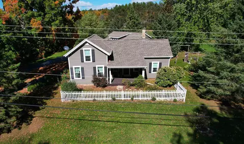 815 Grandview Rd, Hortonville, WI 54944