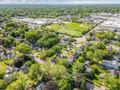 229 S Douglas St, Appleton, WI 54914 photo 9