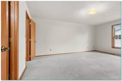 Bedroom - 3020 W Glenpark Dr, Appleton, WI 54914 photo 1 of 4